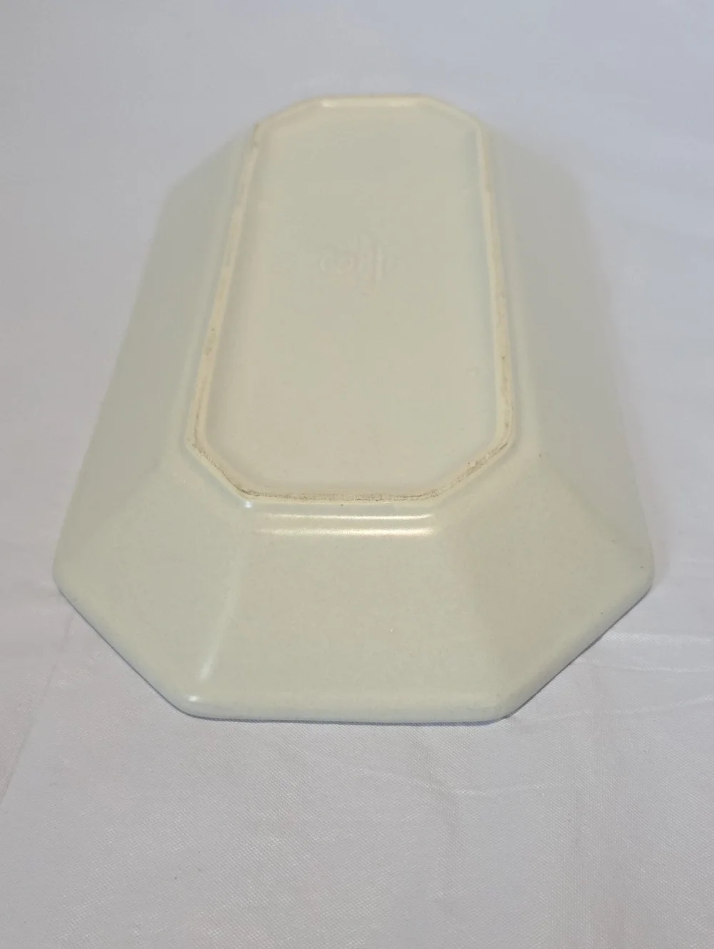 Pfaltzgraff Yorktowne Bread Tray 